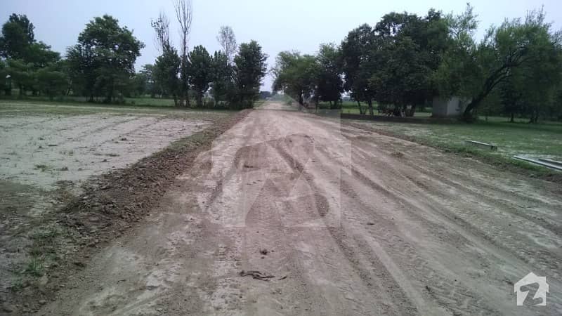4 Kanal Plot For Sale In Attractive Investment Opportunity  Bedian Road
