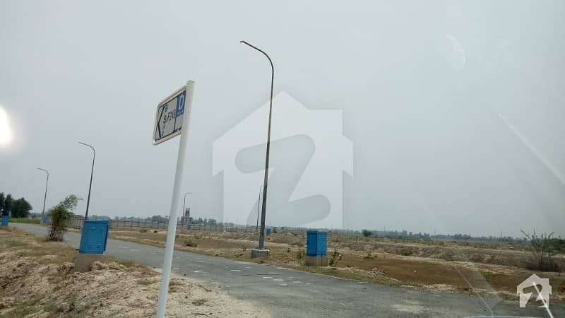 1 Kanal Plot For Sale Block V