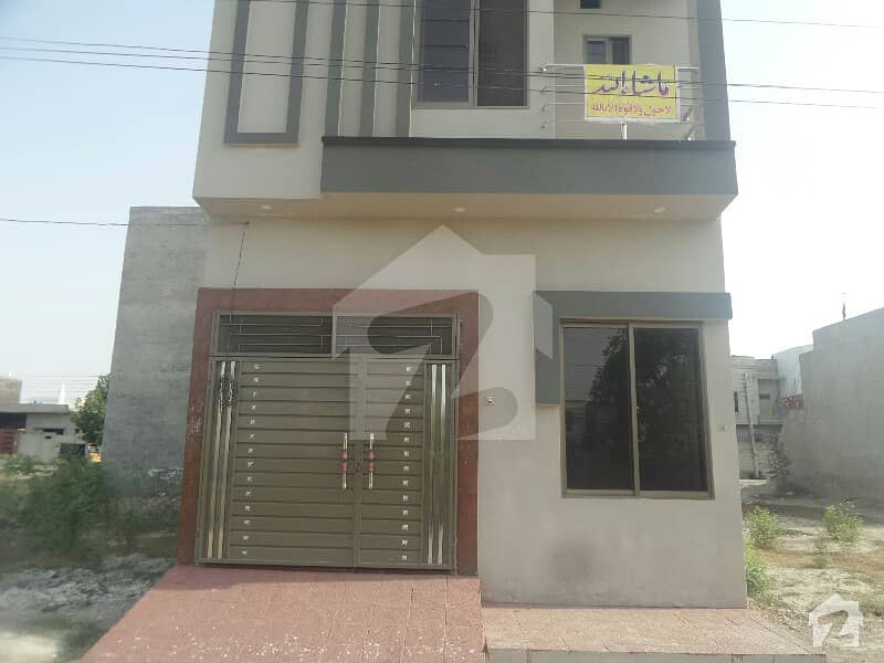 House Is Available For Sale On Main Madhali Road