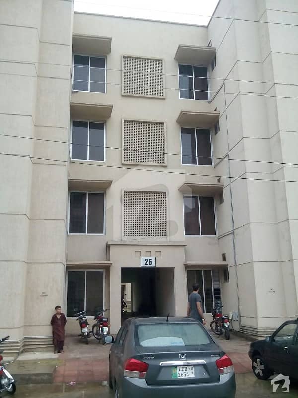 عسکری 11 عسکری لاہور میں 2 کمروں کا 5 مرلہ فلیٹ 18 ہزار میں کرایہ پر دستیاب ہے۔