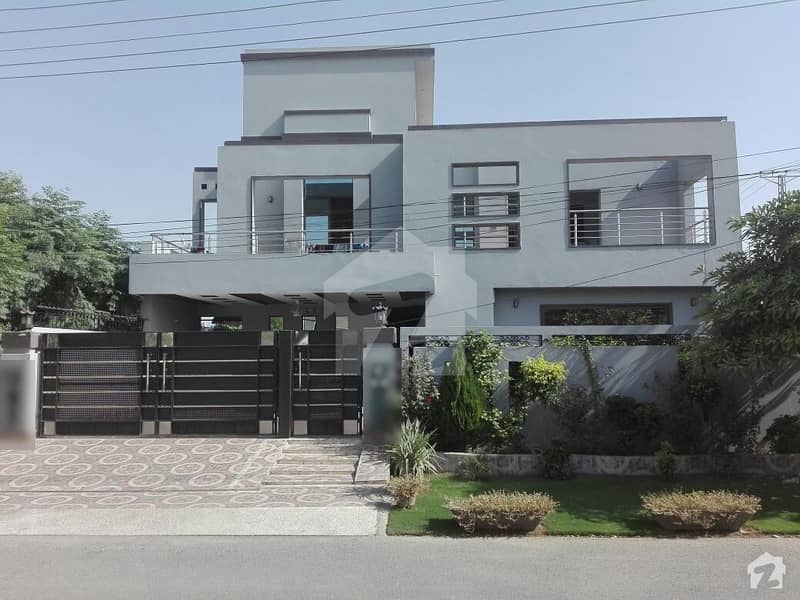 Upper Portion Available For Rent With Separate Gate
