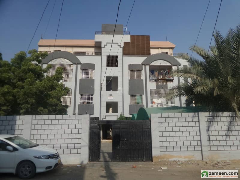 Penthouse For Sale At Gulshan-e-Iqbal - Block 7