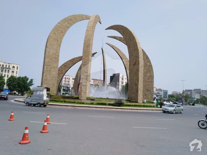 2 Kanal Plot Near Talwar Chowk On 80 Feet Road 2 Kanal Plot Near Talwar Chowk On 80 Feet Road