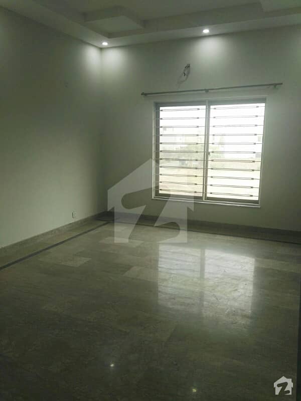 1 Kanal Separate Lower Portion For Rent In State Life Housing Society