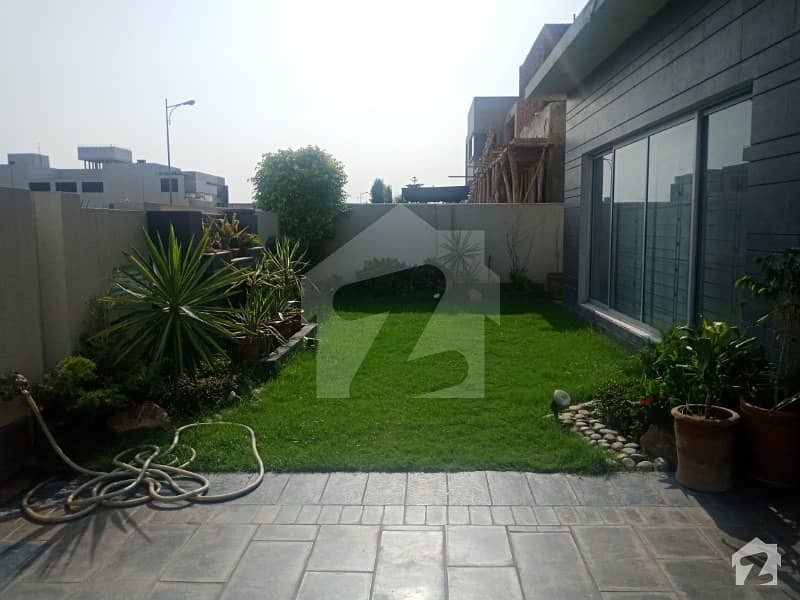 Best Option For Bachelor 1 kanal Lower Portion Upper Lock Independent House Good Offer Available In DHA Phase 3 W  For Rent