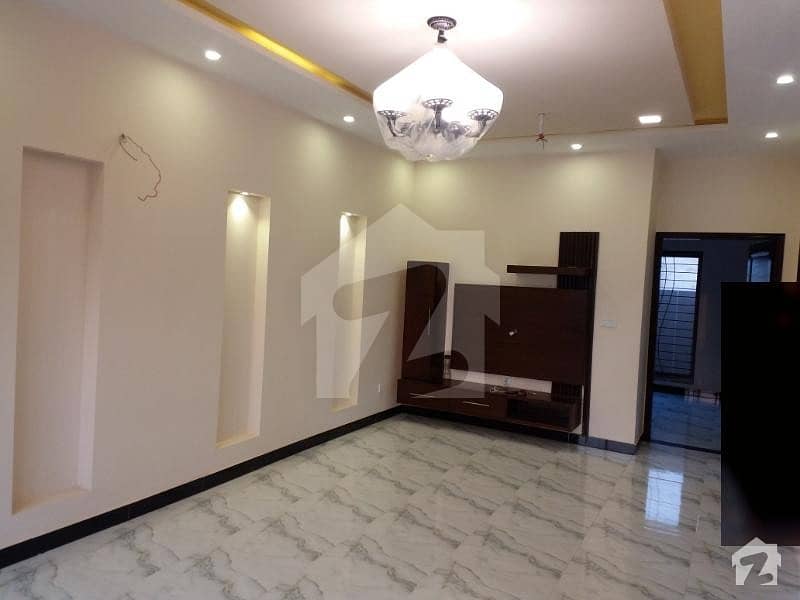 5 Marla Brand New House For Sale On 50 Feet Wide Road Near Park Mosque And Main Gate