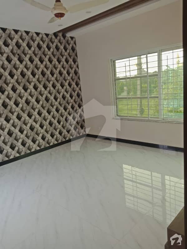 REVENUE SOCIETY 1 KANAL BRAND NEW HOUSE FOR SALE