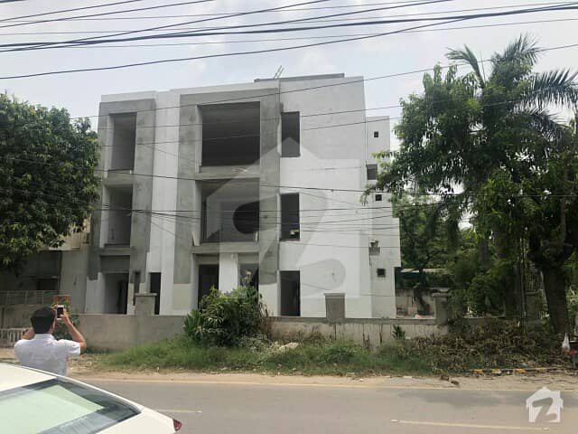 1 Kanal Commercial Corner Building Near To Upper Mall And Jail Road