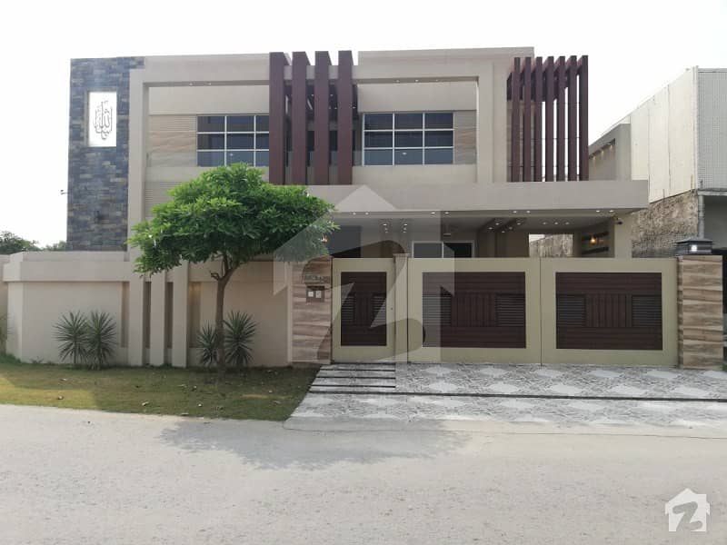 1 Kanal Brand New Corner House Is Available For Sale In Citi Housing - Phase 1 - BB Block