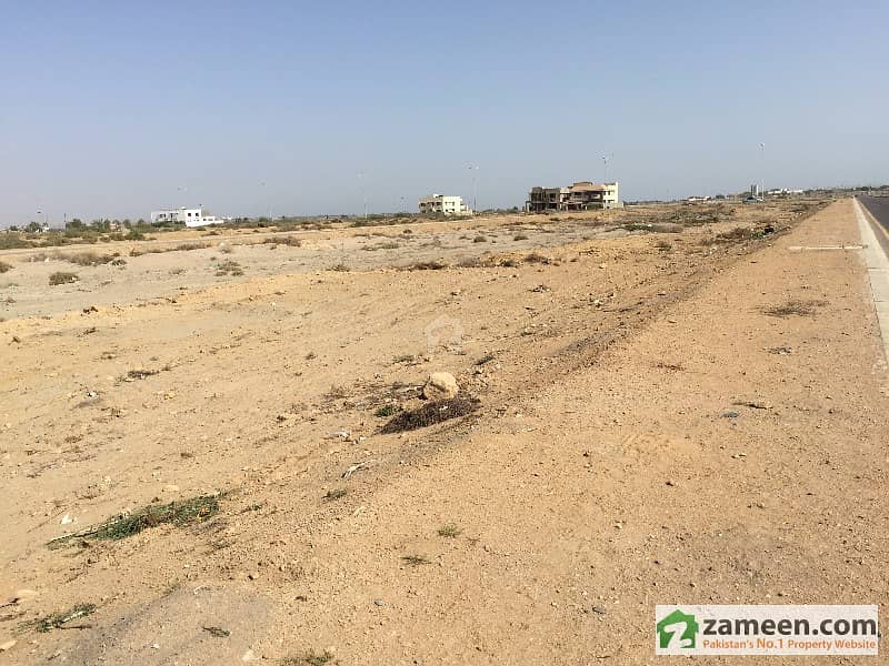 1000 Yards Commercial Plot For Sale On 132 Feet Wide Road