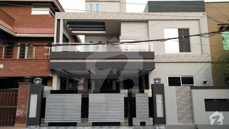 Brand New Beautiful House For Sale In Wapda Town Lahore