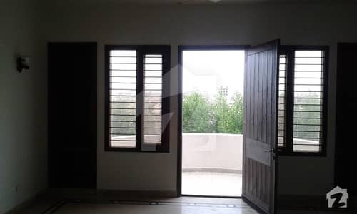 Bungalow For Rent500 Square Yards DHA phase 8 Zulfiqar Commercial Area