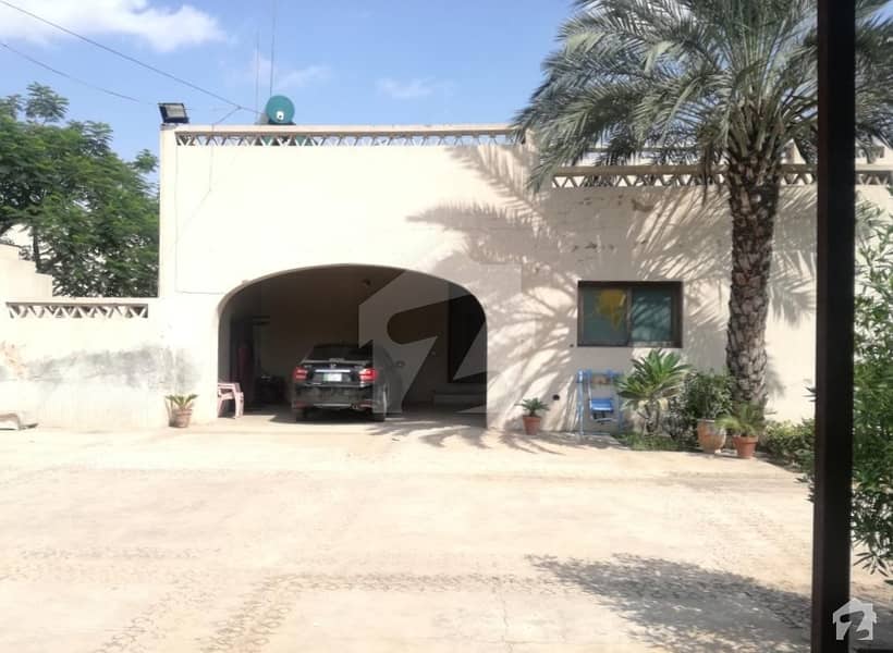 Farm House Is Available For Sale Green Acres Housing Society, Lahore