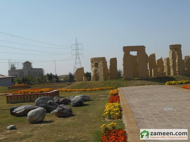 Bahria Golf Location Plot File Close To Park Jinnah Ave Dancing Fountain