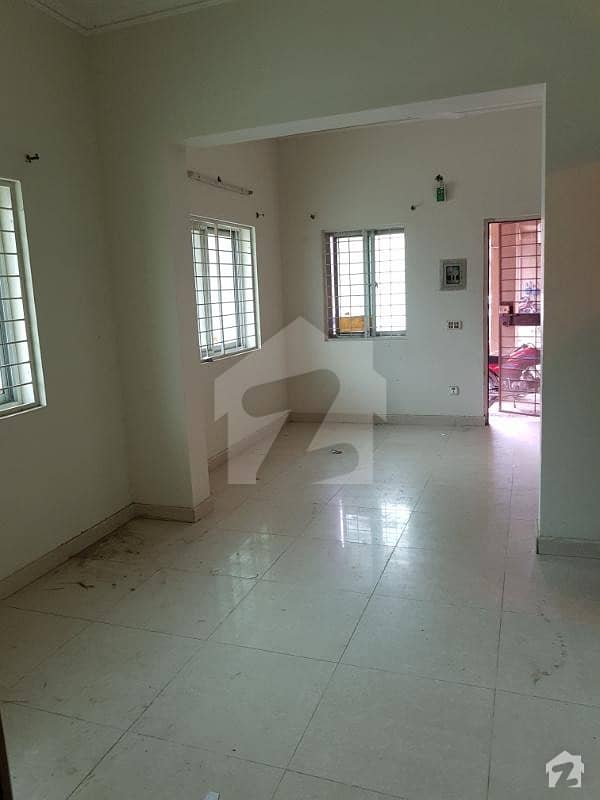 1 Bed Flat For Rent  On Ground Floor