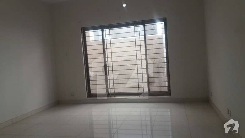 Double Storey House Available For Rent On Nishtar Road