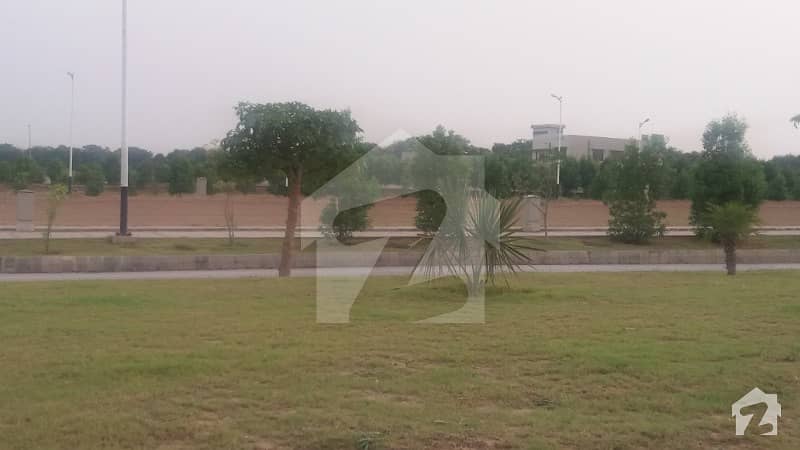 Dha Phase 5 Main Expressway Commercial Plot For Sale