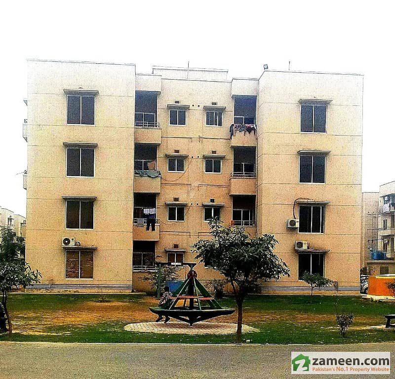 2 Bed 5 Marla Apartments For Rent In Askari 11 Sector C2nd floor