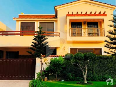 1 Kanal Full House With Basement For Rent 1 Kanal Full House With Basement For Rent