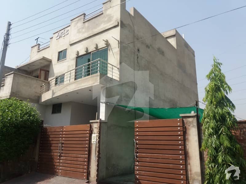 حسن ولاز فیصل آباد میں 6 کمروں کا 5 مرلہ مکان 98 لاکھ میں برائے فروخت۔
