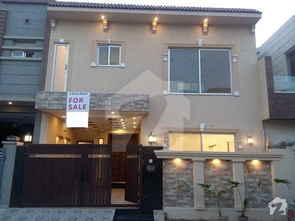 Brand New Dream House 5 Marla For Sale