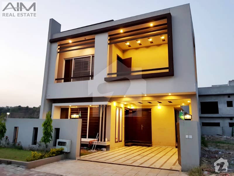 Stylish 10 Marla Best Quality House For Sale