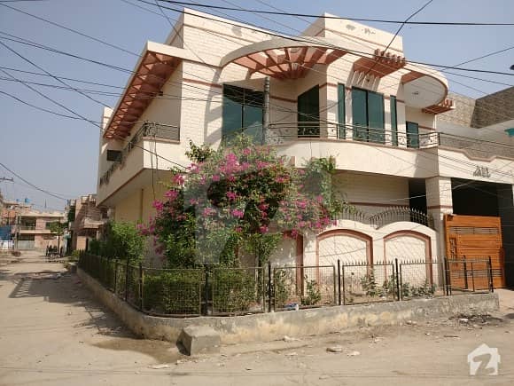 Farooq Colony Corner Double Storey House For Sale