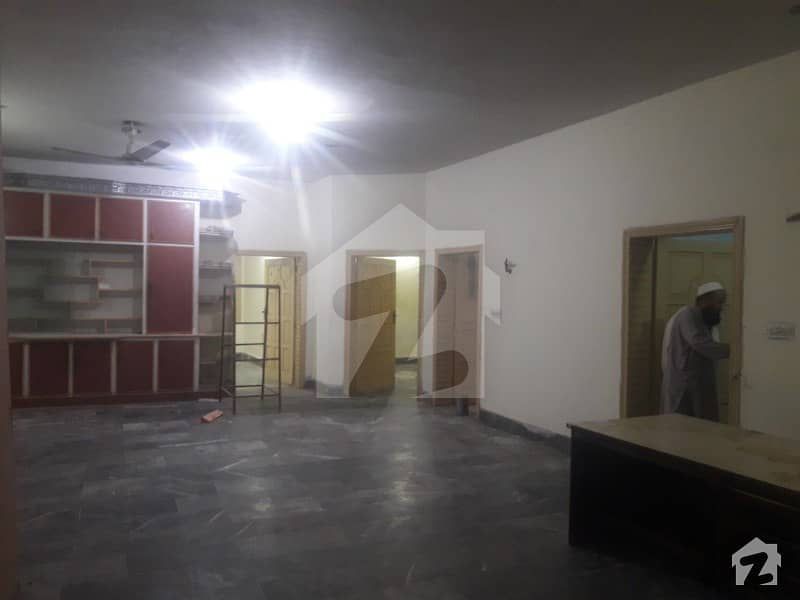 13 Marla Upper Portion For Rent On Warsak Road