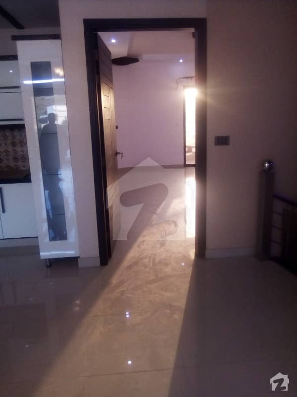کوکن سوسائٹی گلشنِ اقبال ٹاؤن کراچی میں 8 کمروں کا 12 مرلہ مکان 8.25 کروڑ میں برائے فروخت۔
