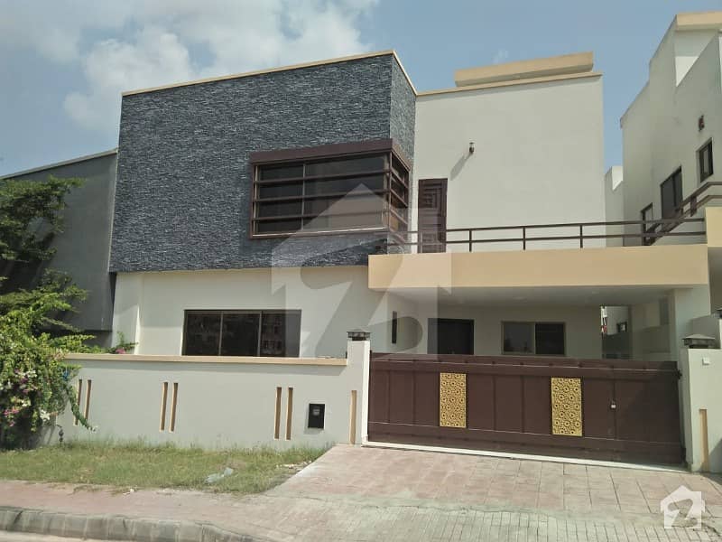 10 Marla House For Rent Brand New In Phase 8 Bahria Town