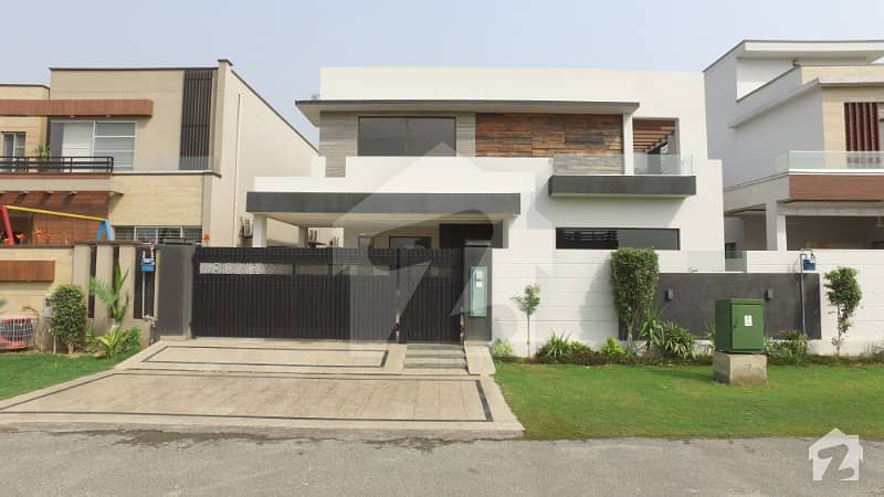One Kanal Brand New Owner Build Bungalow Near DHA Office Direct Approach