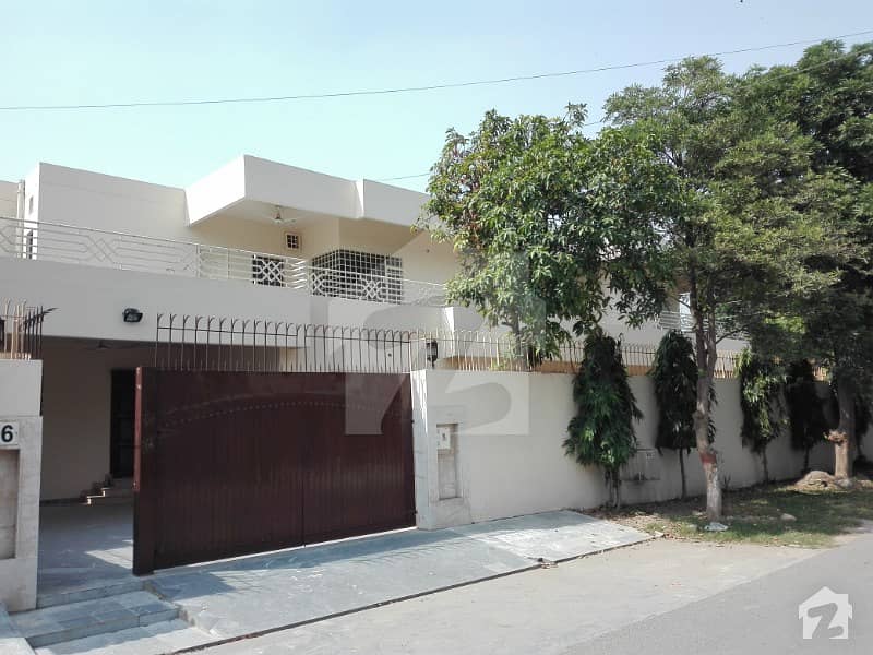 24 Marla 5 Bedroom Ideal Location Corner House For Sale In Cavalry Ground Lahore Cantt