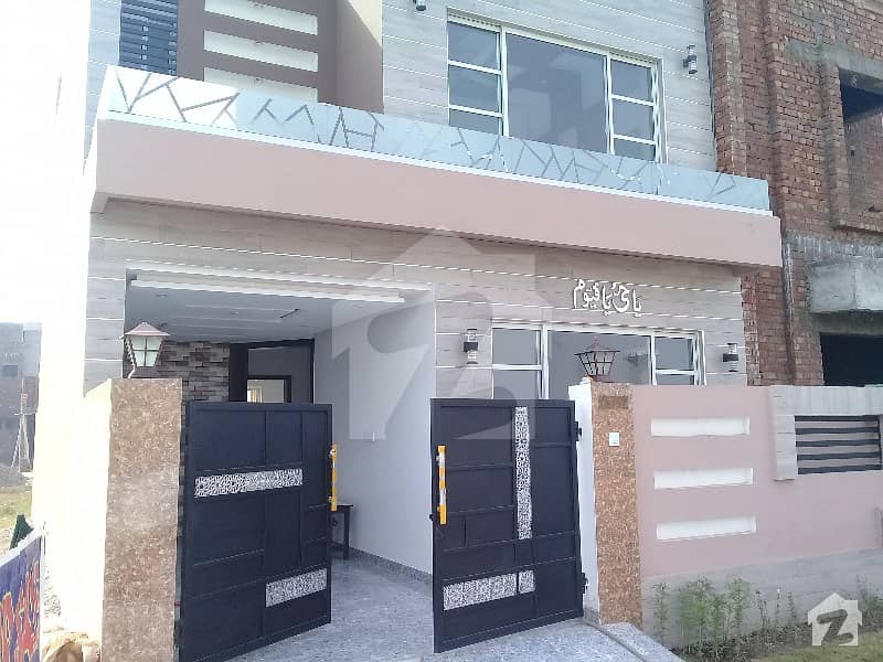 5 Marla Brand New House For Sale In Paragon City