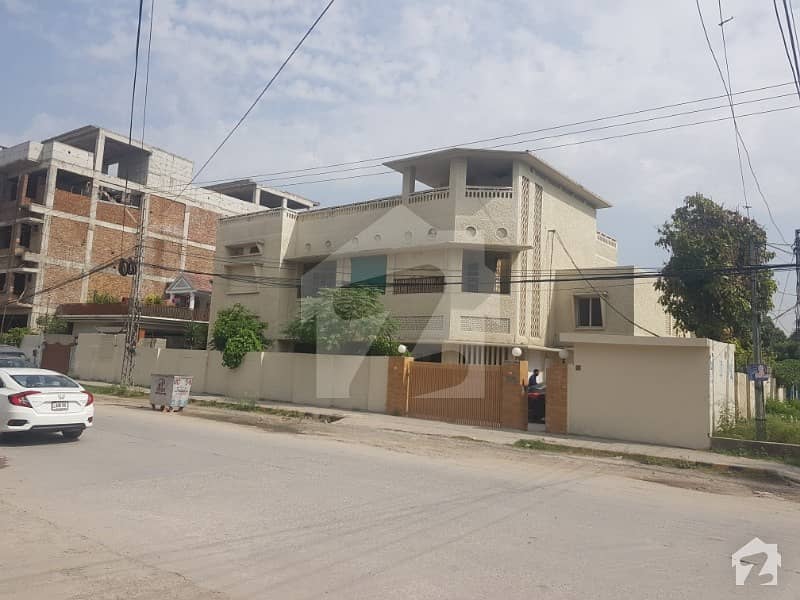 Commercial House For Rent Commercial House For Rent