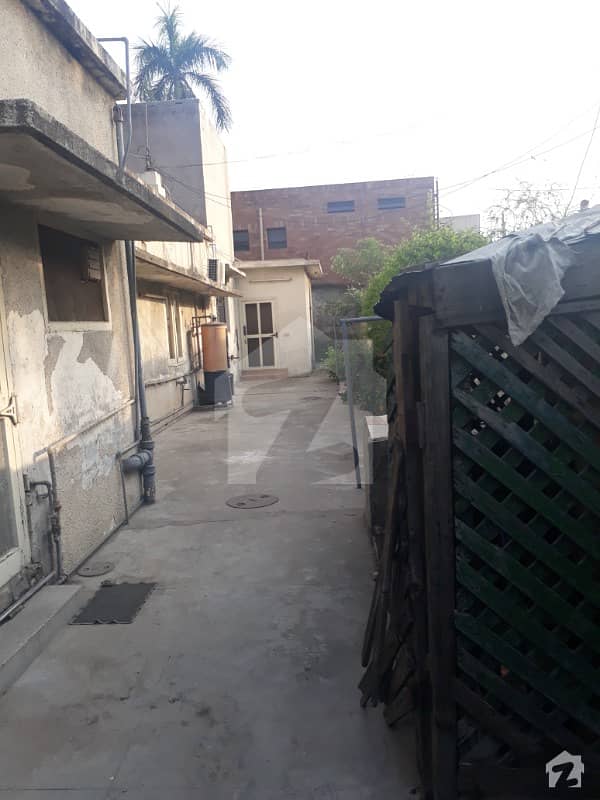3 Kanal Old House For Sale In Cavalry Ground Walton Road Lahore Cant