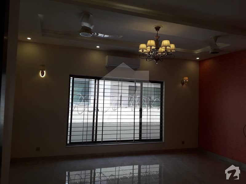 1 KANAL BRAND NEW SINGLE STORY HOUSE FOR RENT IN STATE LIFE HOUSING SOCIETY LAHORE