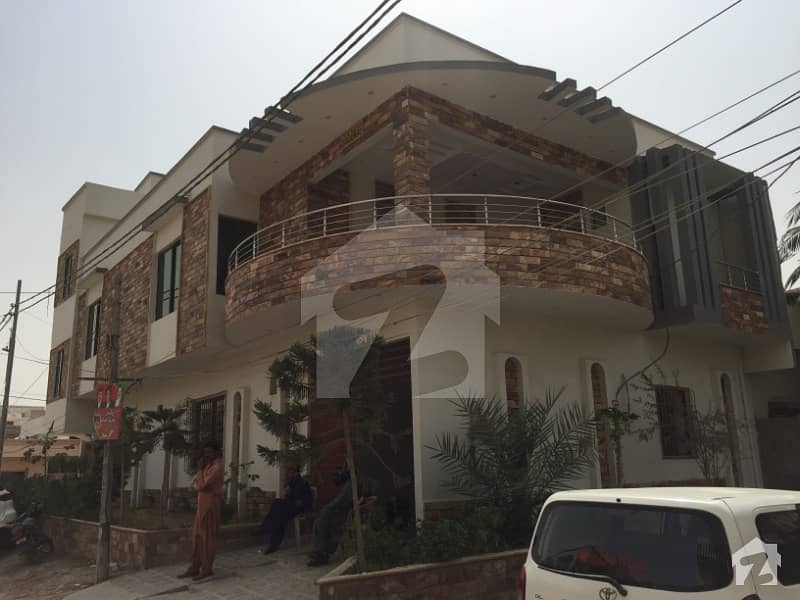 Brand New Luxury 200 Sq Yard House For Sale