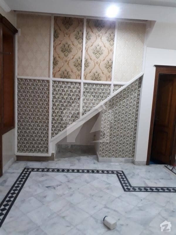 Johar Town 5 Marla Renovated New House 6 Beds Prime Area