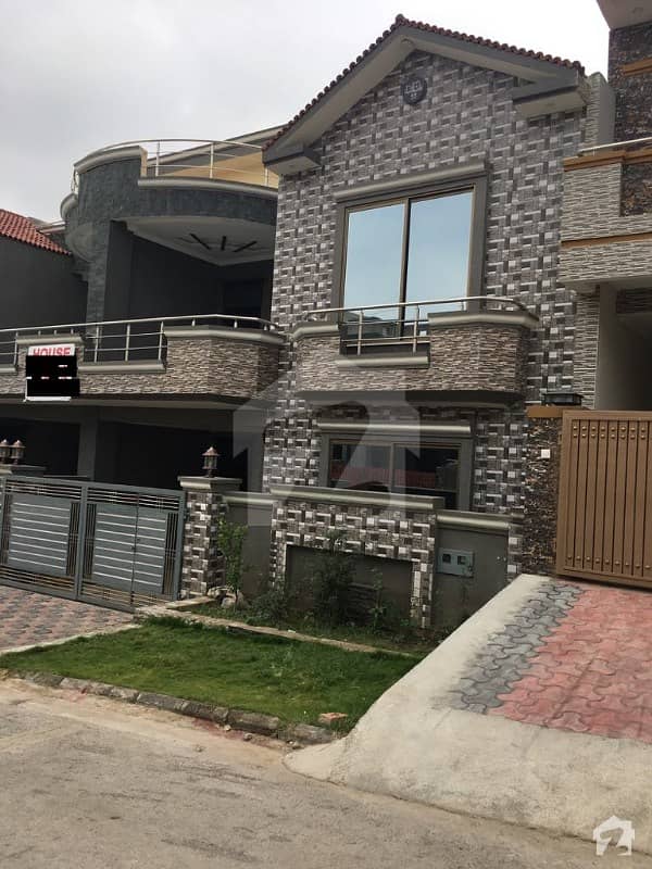 7 Marla House Is Available For Sale In Jinnah Garden