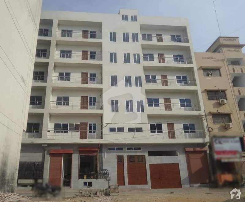 Ground Floor Commercial Space For Sale In Bukhari Commercial Area