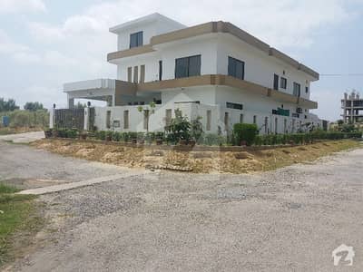 500 Sq Yards Corner Ground Portion With Separate Entrance Just 2 Year Old House 500 Sq Yards Corner Ground Portion With Separate Entrance Just 2 Year Old House