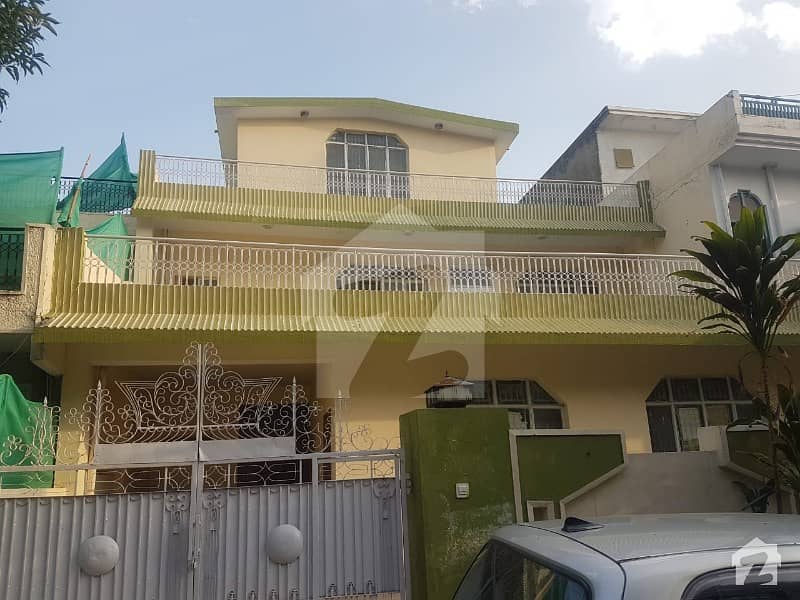 10 Marla Livable House For Sale At Prime Location Of G-10