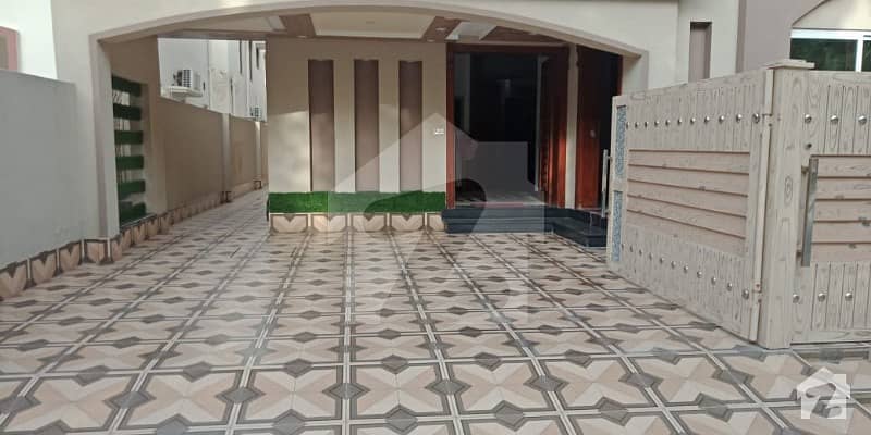 10 Marla Brand New House For Sale In Jasmine Block Bahria Town Lahore