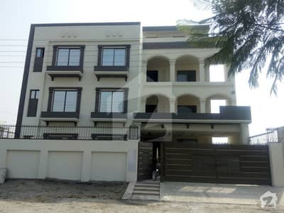 Brand New 1 Kanal Apartment Building For Sale