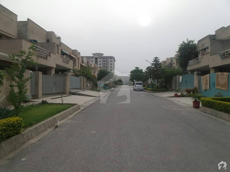 5 Bed House Is Available For Sale In Askari 14