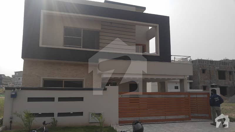 Brand New Outclass House For Sale