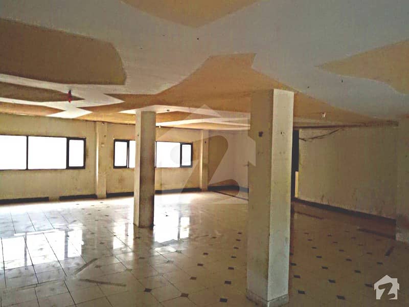 Heaven For Those Who Having Their Business Near Sea Port Or Port Grand More Than Outstanding Area Of The City Lalazar Just In 325 Only Heaven For Those Who Having Their Business Near Sea Port Or Port Grand More Than Outstanding Area Of The City Lalazar Just In 325 Only