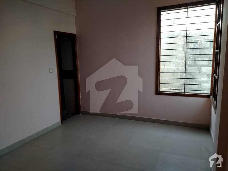 Defence Garden Out Class Renovated 3 Side Road View Life Of Style Flat For Sale