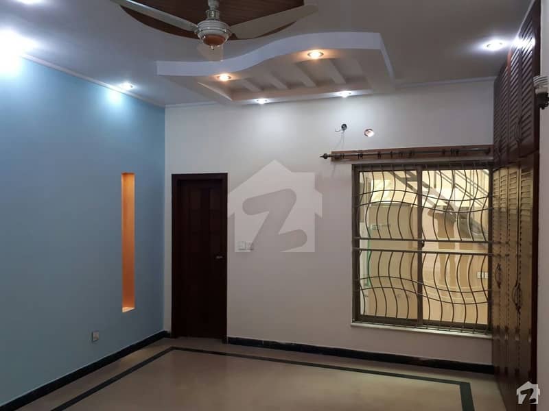 واپڈا ٹاؤن فیز 1 واپڈا ٹاؤن لاہور میں 6 کمروں کا 15 مرلہ مکان 2.75 کروڑ میں برائے فروخت۔