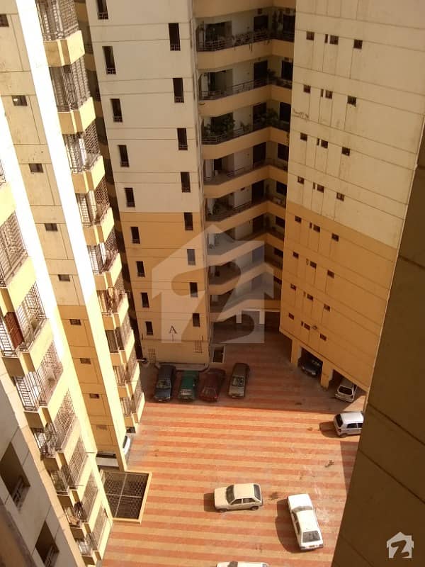 Luxurious 4 Bed Room Apartment For Sale In Bismillah Tower Gulistan E